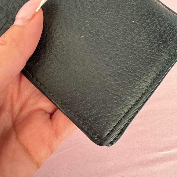 Authentic Gucci Black ANIMALIER BI-FOLD WALLET - Picture 12 of 16